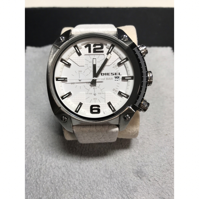 DIESEL(ディーゼル)のディーゼル　オーバーフロー　腕時計　白ベルト メンズの時計(腕時計(アナログ))の商品写真