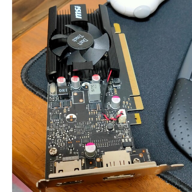 見事な ビデオカード PCパーツ 見事な ビデオカード PCパーツ