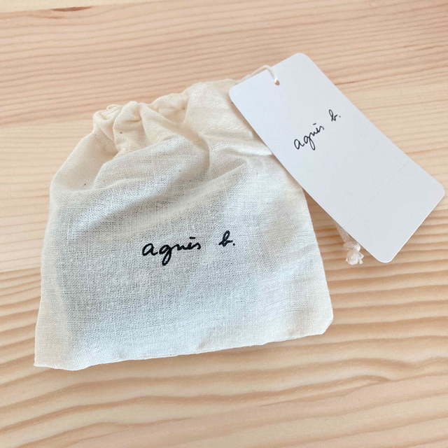 agnes b.(アニエスベー)のアニエスベー AirPods Pro用ケース スマホ/家電/カメラのオーディオ機器(ヘッドフォン/イヤフォン)の商品写真