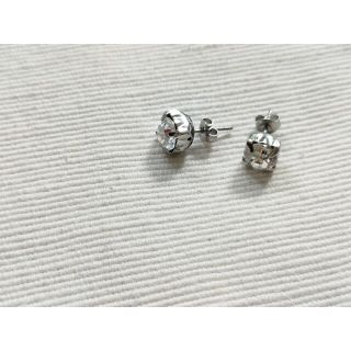 トゥデイフル(TODAYFUL)のswarovskiピアス(ピアス)