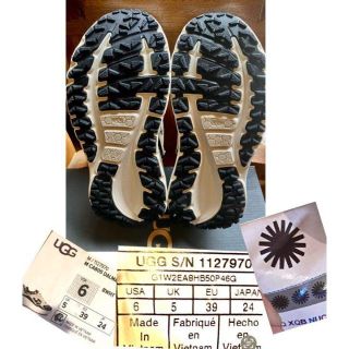 ⑨超美品✨最新裏ダル✨24~25cm素足履き✨UGG✨CA805 ダルメシアン