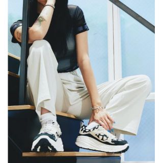 ⑨超美品✨最新裏ダル✨24~25cm素足履き✨UGG✨CA805 ダルメシアン