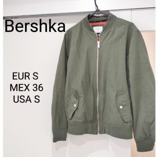 ベルシュカ(Bershka)のベルシュカ Bershka  アウター カーキ色 サイズ S(ブルゾン)