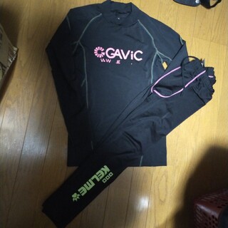 ガビック(GAViC)の500円OFFクーポンお買い得 GAVIC とKELME の上下コンプレッション(ウェア)