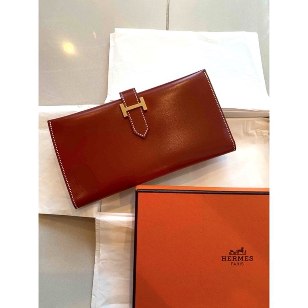 HERMES エルメス 新品????べアン 財布　カーフ素材