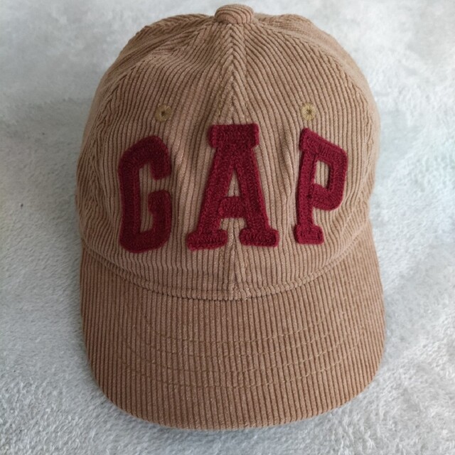 babyGAP(ベビーギャップ)のベビーギャップ　コーデュロイ　帽子　48 49 50cm　ベージュ キッズ/ベビー/マタニティのこども用ファッション小物(帽子)の商品写真