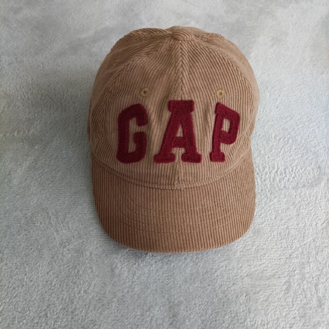 babyGAP(ベビーギャップ)のベビーギャップ　コーデュロイ　帽子　48 49 50cm　ベージュ キッズ/ベビー/マタニティのこども用ファッション小物(帽子)の商品写真