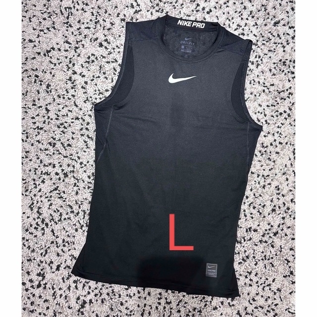 NIKE(ナイキ)のNike Pro メンズ L スリーブレス　タンクトップ メンズのトップス(タンクトップ)の商品写真