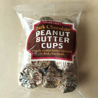 Trader Joe's　ピーナッツバターカップ(菓子/デザート)