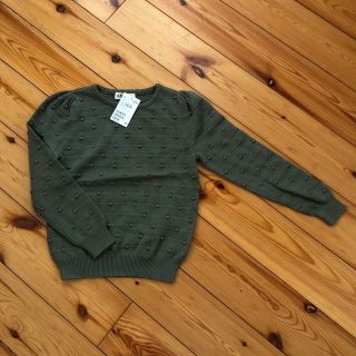 エイチアンドエム(H&M)の新品タグ付き H＆M ドット柄パフスリーブニット(ニット)