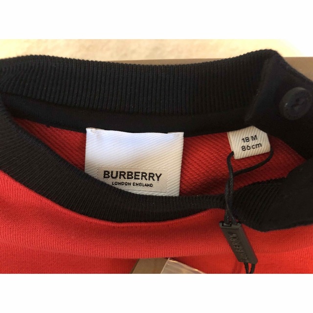 BURBERRY(バーバリー)のBurberry バーバリー　トレーナー　 18M 86cm キッズ/ベビー/マタニティのベビー服(~85cm)(トレーナー)の商品写真