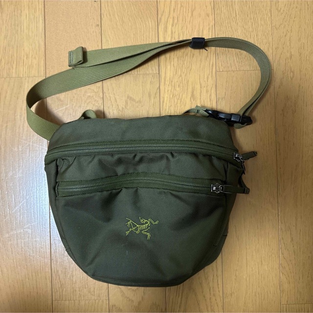 ARC'TERYX - アークテリクス マカ2 カーキ グリーンの通販 by ARC'TERYX - アークテリクス マカ2 カーキ グリーンの通販 by