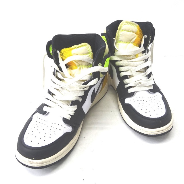 NIKE(ナイキ)のナイキ 靴 エア ジョーダン 1 レトロ ハイ AIR JORDAN 1 RETRO HIGH 555088-118 26.5cm メンズ NIKE Ft1086161 中古 メンズの靴/シューズ(スニーカー)の商品写真