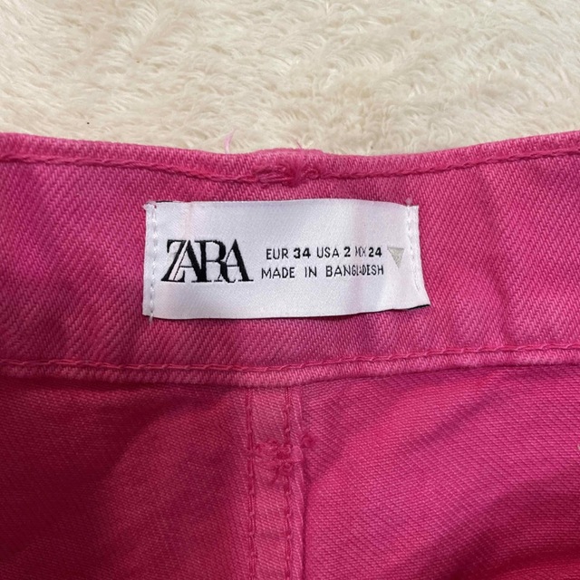 ZARA(ザラ)のzara パンツ レディースのパンツ(デニム/ジーンズ)の商品写真