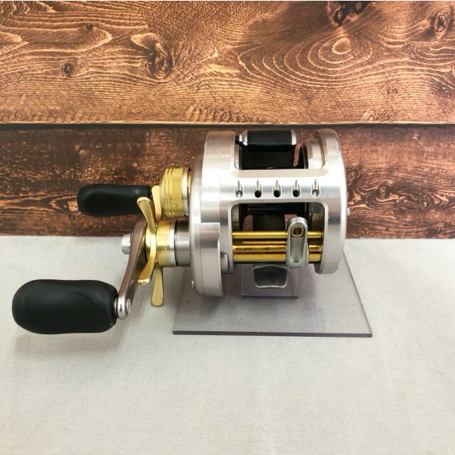 送料無料】SHIMANO/シマノ 09カルカッタコンクエスト 200DC 夢屋スター