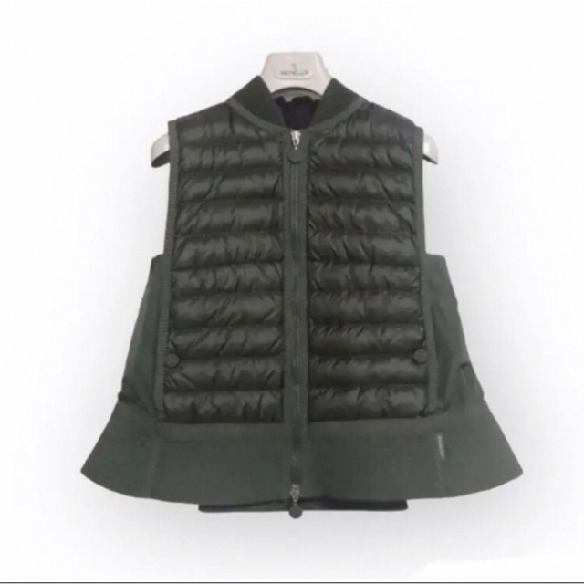 誕生日プレゼント MONCLER - ダウンベスト カーキ Aライン フレア