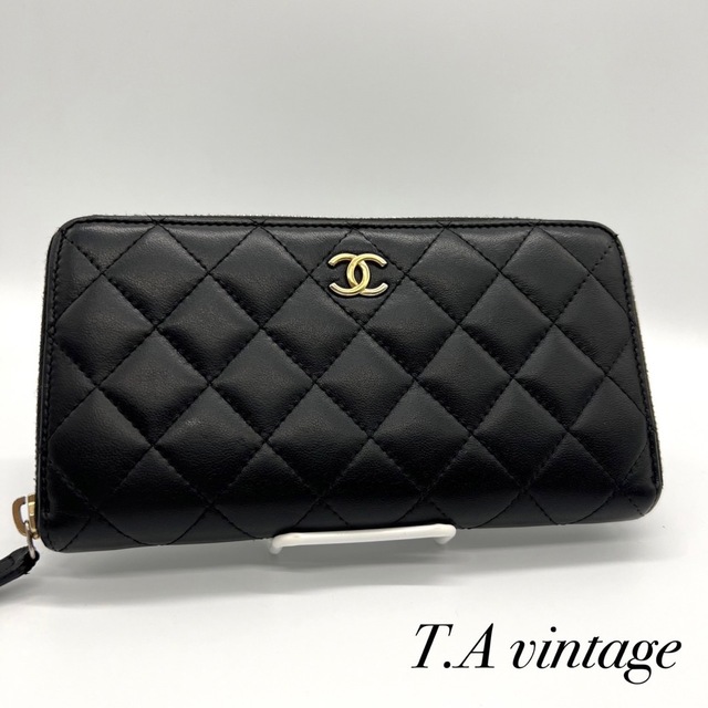 入荷中 CHANEL - 美品！シャネル ラムスキン マトラッセ ラウンド