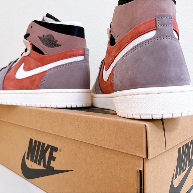 NIKE(ナイキ)のNike Air Jordan 1 Zoom Air Comfort Rust レディースの靴/シューズ(スニーカー)の商品写真