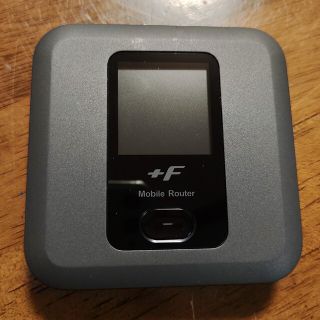 フジツウ(富士通)の本体のみ☆富士ソフト +F FS030W SIMフリーモバイルルーター(その他)