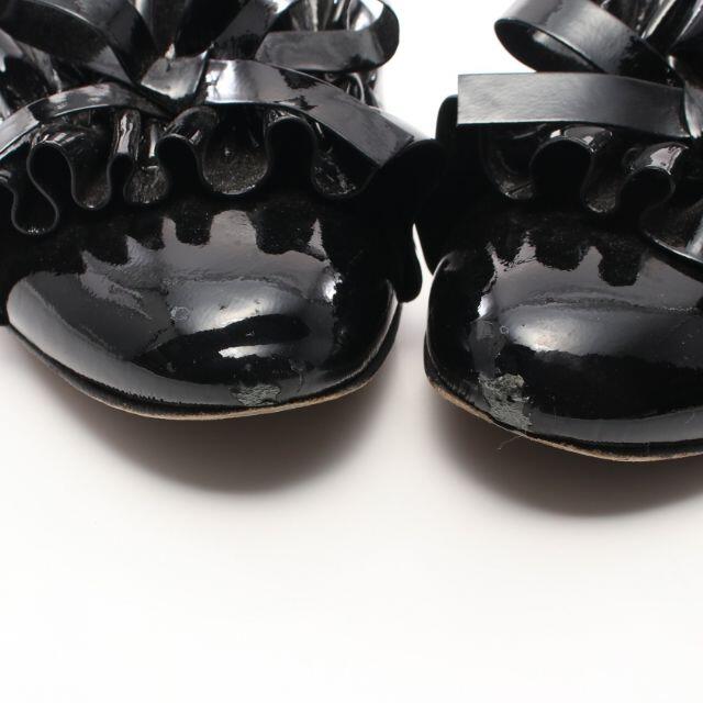 miumiu(ミュウミュウ)のCランク パンプス エナメルレザー ブラック リボン レディースの靴/シューズ(ハイヒール/パンプス)の商品写真