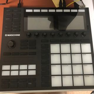 NI maschine mk3 美品 保護カバー 教則本付き サンプラー(オーディオインターフェイス)