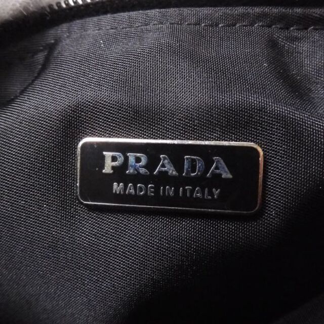 PRADA プラダ ポーチ 1点 ブラック ミニバッグ ナイロン 三角プレート レディース AM3776C