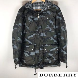 バーバリーブラックレーベル(BURBERRY BLACK LABEL)の美品 BURBERRY BLACK LABEL ダウンジャケット 迷彩 サイズM(ダウンジャケット)