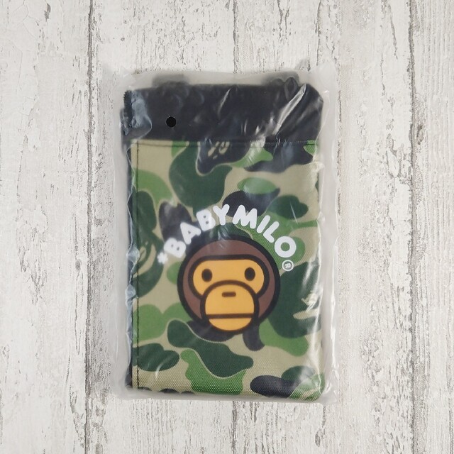 A BATHING APE(アベイシングエイプ)の新品・未開封☆A BATHING APE スマホポシェット ABCカモ グリーン レディースのバッグ(ショルダーバッグ)の商品写真