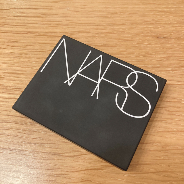 NARS(ナーズ)のNARS クワッドアイシャドー 01801 コスメ/美容のベースメイク/化粧品(アイシャドウ)の商品写真