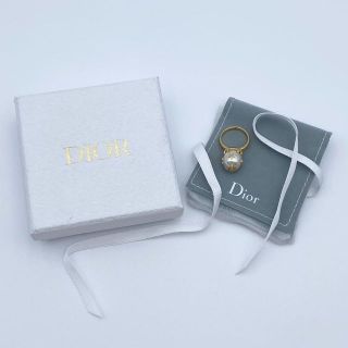 クリスチャンディオール(Christian Dior)の【廃版希少品・11－12号】ディオール　レディース　指輪　リング　ビー　パール(リング(指輪))