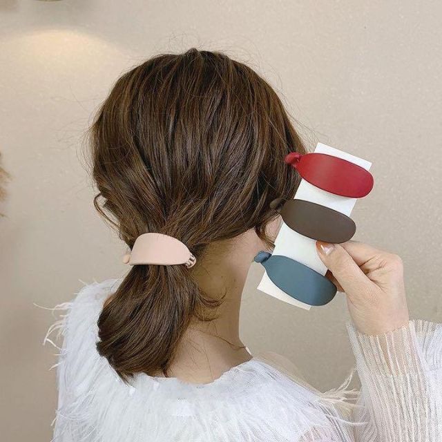 ❤大人気❤ ヘアアクセサリー ヘアピン ヘアクリップ 無地 韓国 赤
