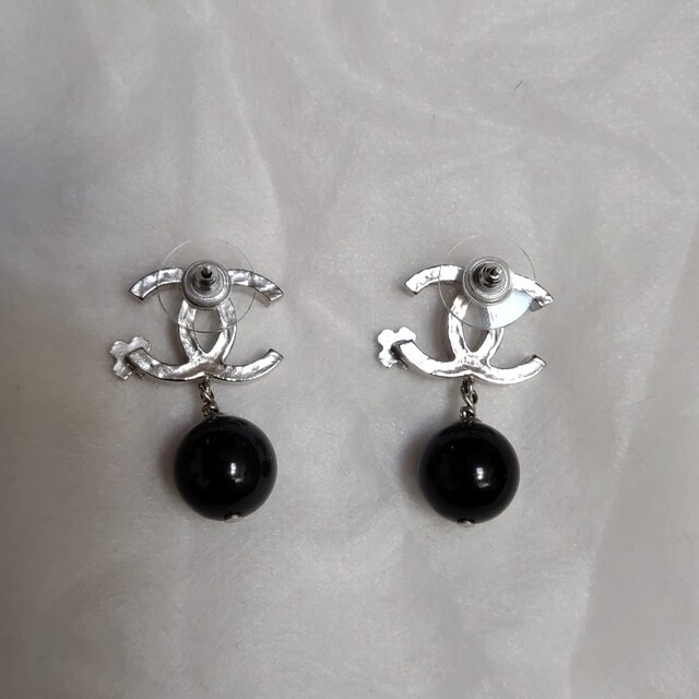 CHANEL❤ピアス ココマーククローバー ブラックパールスイングピアス値下げ❌