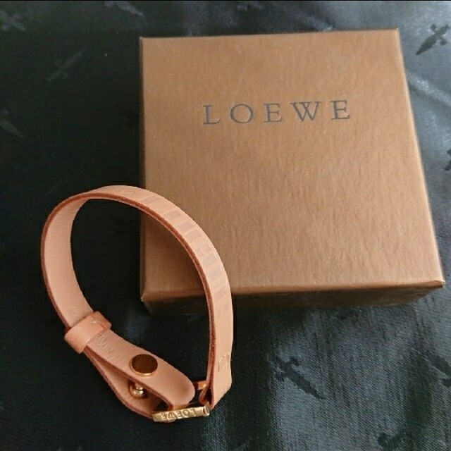 LOEWE レザーブレスレット 新品 - ブレスレット/バングル