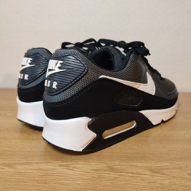 美品 大人気 NIKE AIR MAX 90 MONOTONE 4