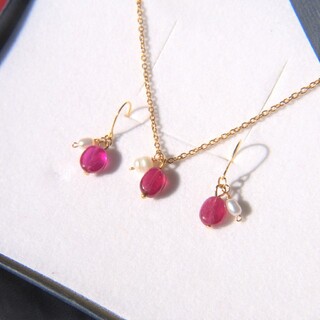 “Ruby” 14kgf 14k ルビー × 淡水パール ピアス  ネックレス (ネックレス)