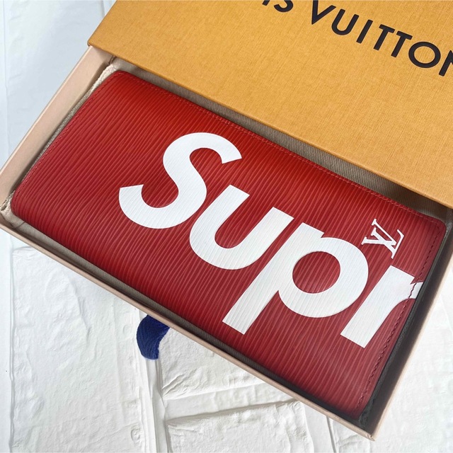 supreme louisvuitton コラボ財布