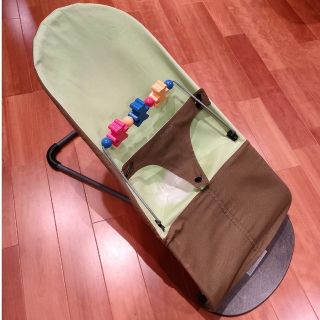 ベビービョルン(BABYBJORN)の専用設定済　カバーのみ●ベビービョルン　ベビーシッター123 トイセット　カーキ(ベビーベッド)