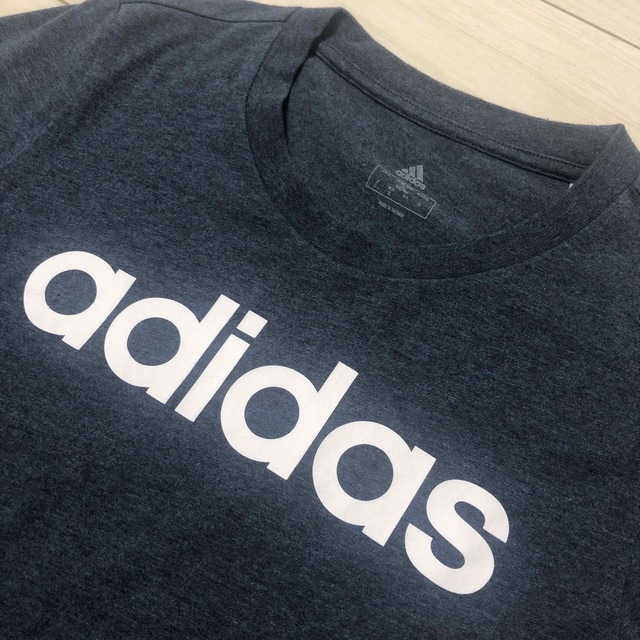 adidas(アディダス)のSサイズ　アディダス　半袖Tシャツ レディースのトップス(Tシャツ(半袖/袖なし))の商品写真