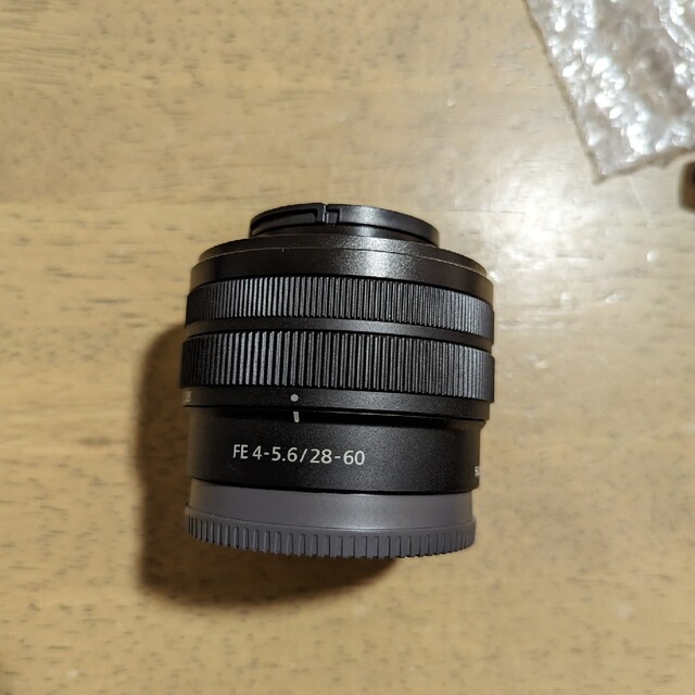 SONY(ソニー)のSONY EマウントFE 28-60mm F4-5.6 SEL2860 スマホ/家電/カメラのカメラ(レンズ(ズーム))の商品写真