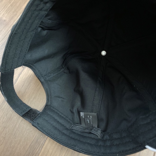 PRADA(プラダ)のPRADA キャップ　黒 メンズの帽子(キャップ)の商品写真