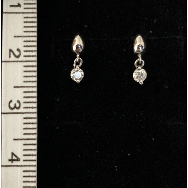 pt900ダイヤモンド♡ピアス ダイヤ0.07ct (合計0.14ct) 安いそれに
