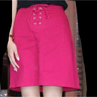 オリーブデオリーブ(OLIVEdesOLIVE)のオリーブデオリーブ 赤 タイトスカート 新品(ミニスカート)