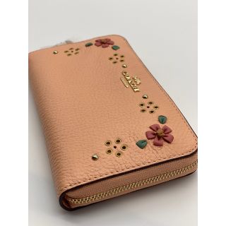 コーチ(COACH)の新作COACH 【025】ミディアム 財布フローラル ウィップステッチ刺繍(財布)