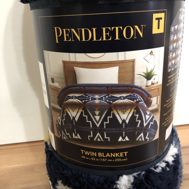 PENDLETON(ペンドルトン)のPENDLETON ペンドルトン　ブランケット毛布　ツインサイズ インテリア/住まい/日用品の寝具(毛布)の商品写真