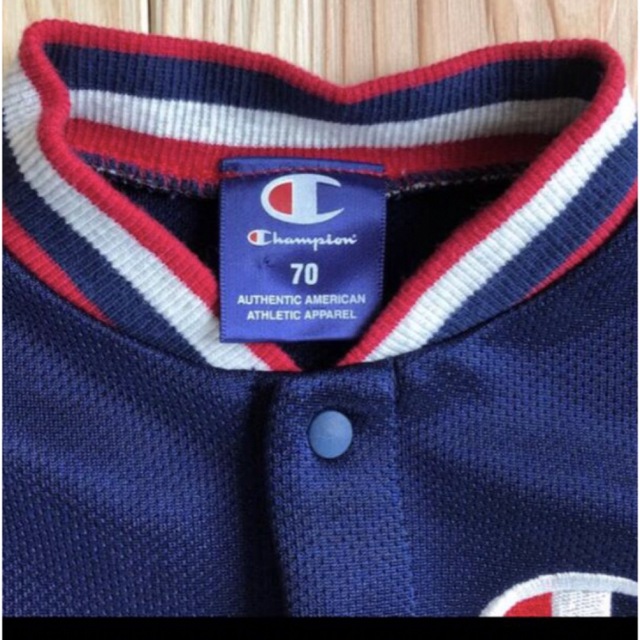 Champion(チャンピオン)のチャンピオン　ロンパース　70 キッズ/ベビー/マタニティのベビー服(~85cm)(ロンパース)の商品写真