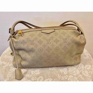 ルイヴィトン(LOUIS VUITTON)のLOUIS VUITTON  モノグラムマヒナガラテアMMショルダーバッグ(ショルダーバッグ)