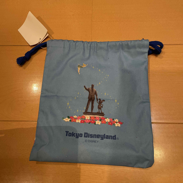 Disney(ディズニー)の新品、未使用　東京ディズニーリゾート25th巾着 キッズ/ベビー/マタニティのこども用バッグ(ランチボックス巾着)の商品写真