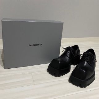 Balenciaga トルーパー　ダービー