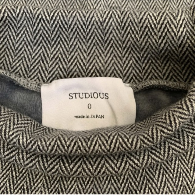 STUDIOUS(ステュディオス)のSTUDIOUS  長袖トップス　ブラック　ヘリンボーン柄 レディースのトップス(カットソー(長袖/七分))の商品写真