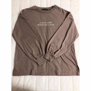 イング(INGNI)のINGNI ロゴ入り長袖Tシャツ　ロンT モカ(Tシャツ(長袖/七分))